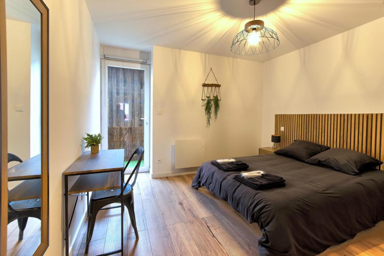 Le Contemporain Apartment Saint-Laurent-sur-Saone Exterior photo